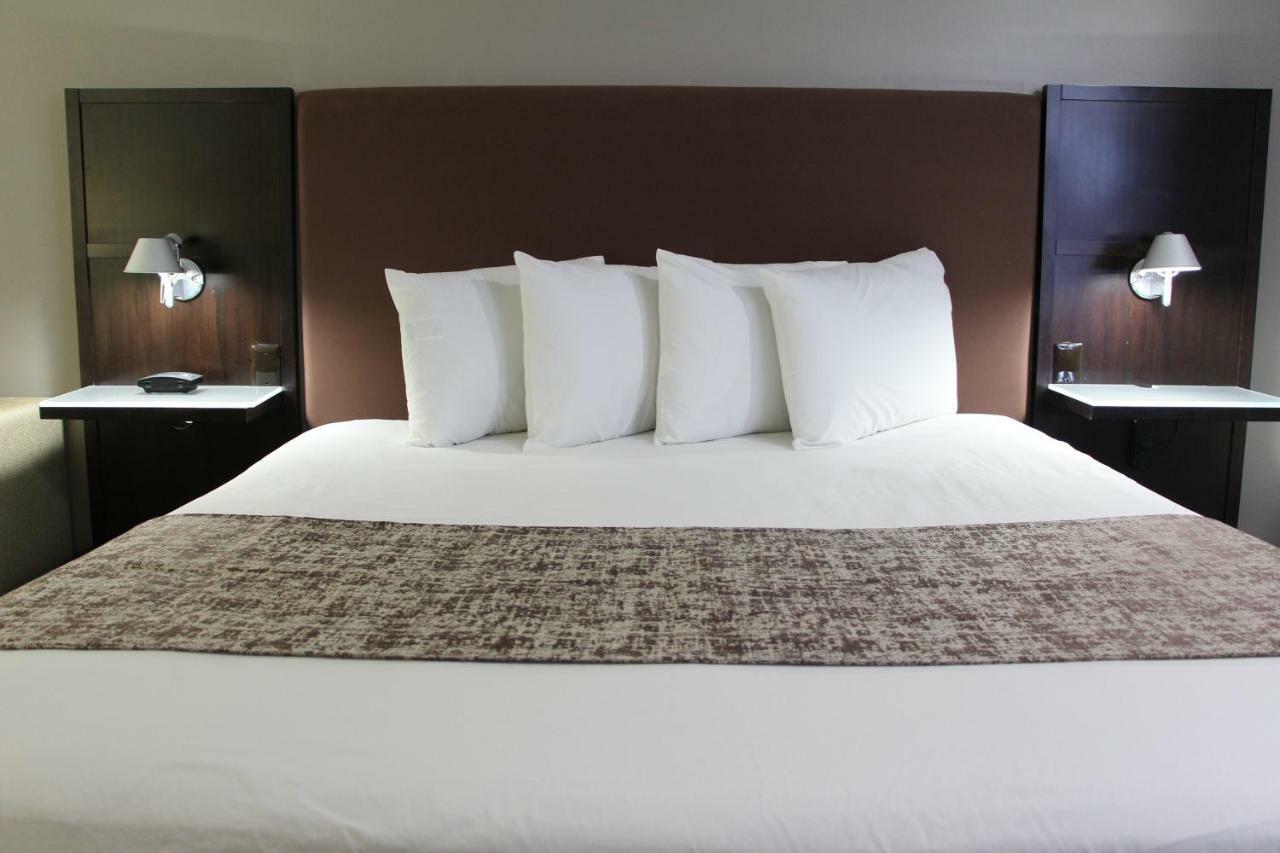 Westbridge Inn & Suites Carrollton Екстериор снимка